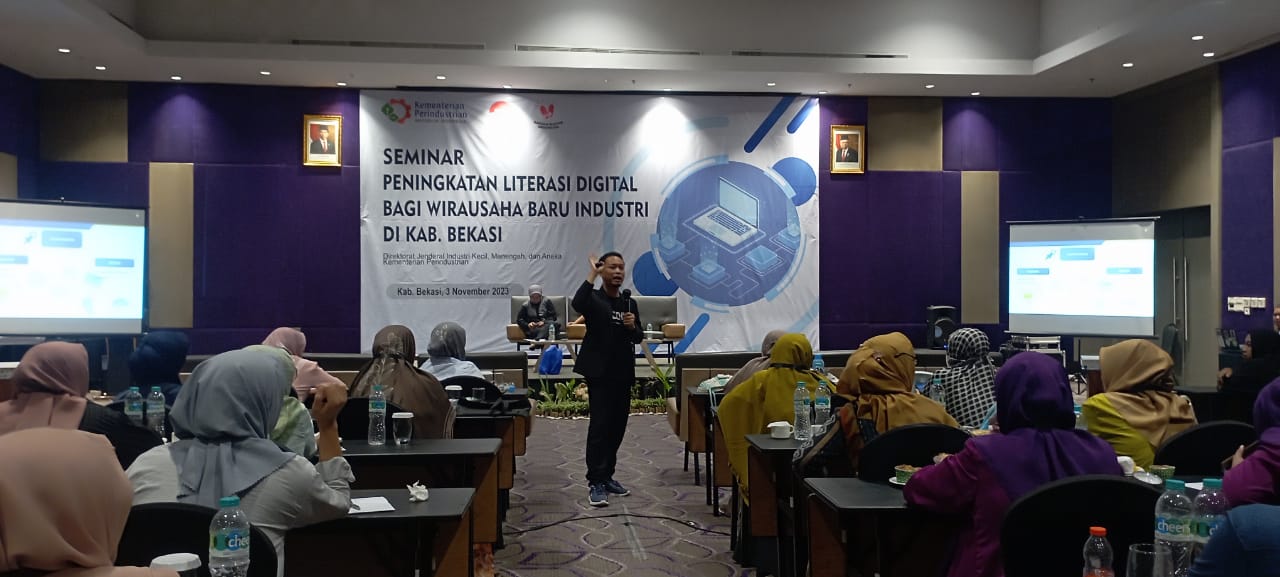 Seminar Peningkatan Literasi Digital - Nextup ID