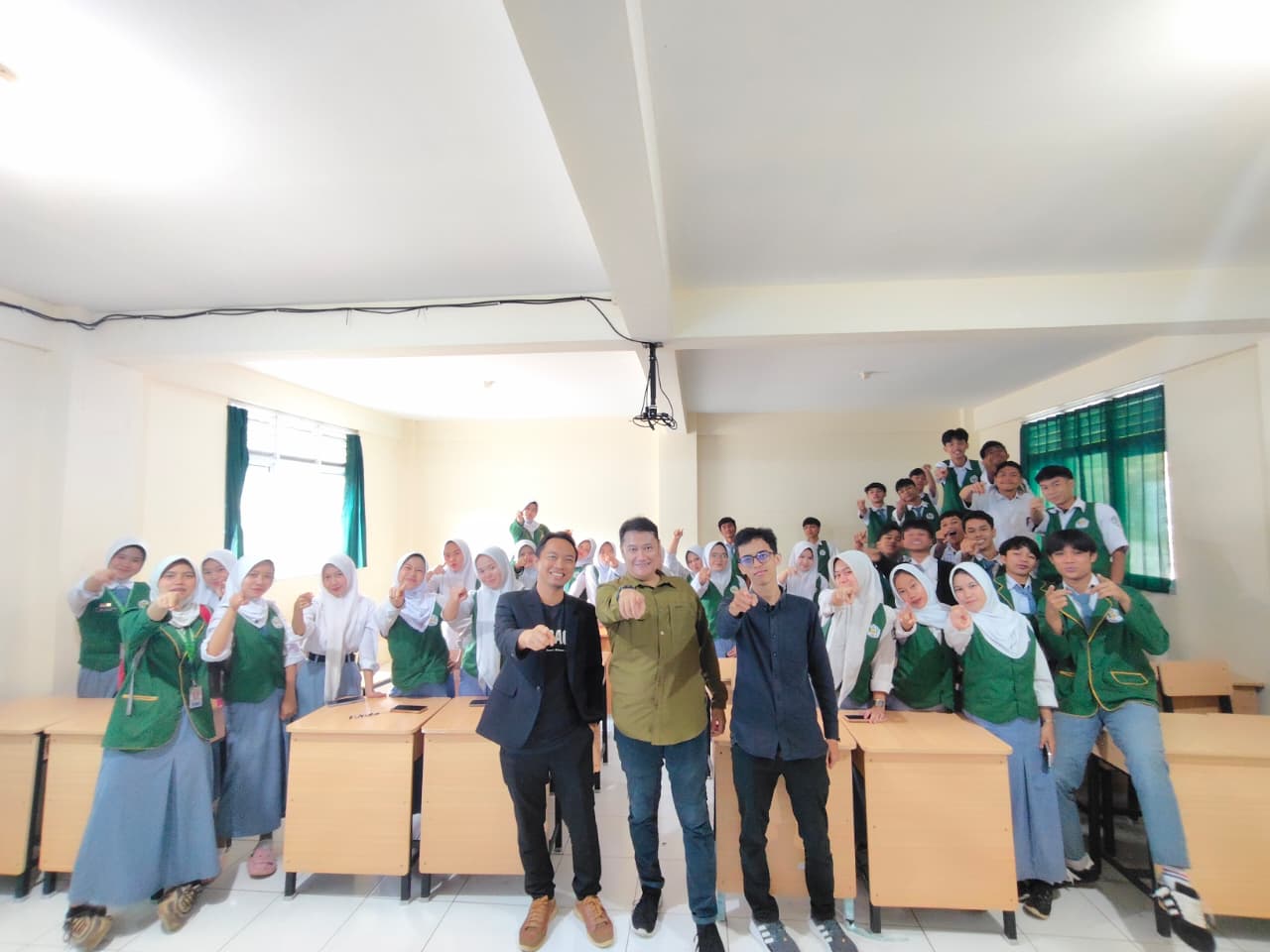 Uji Kompetensi di SMK - Nextup ID